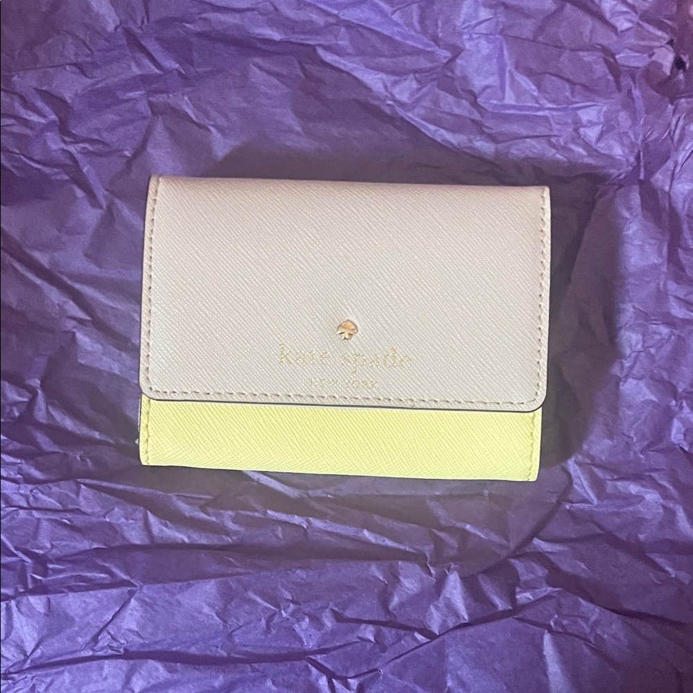 Kate Spade White and Yellow Wallet